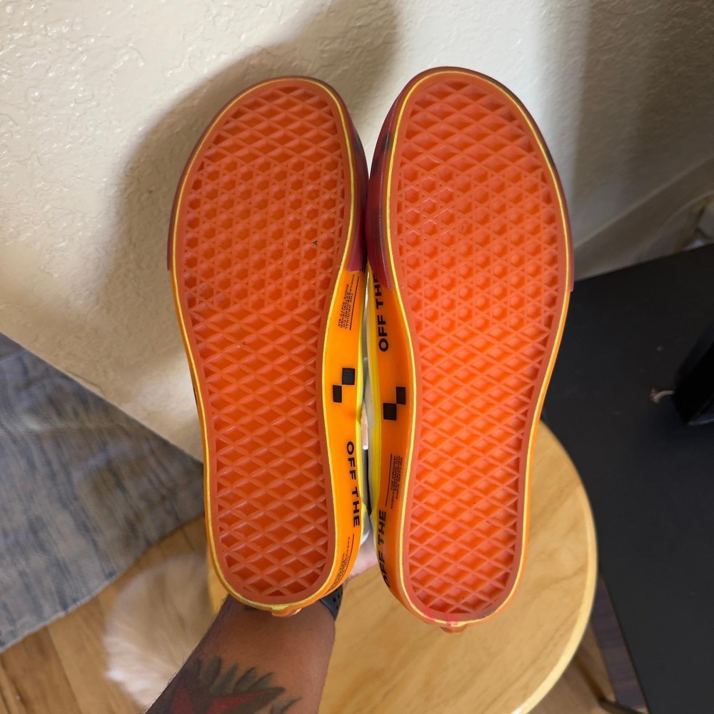 Vans Low Top Sneakers Off The Wall Red Orange White Casual Mens Size 10 - Picture 6 of 8